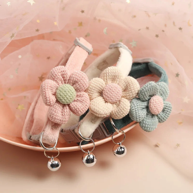 Flower Bell Collar